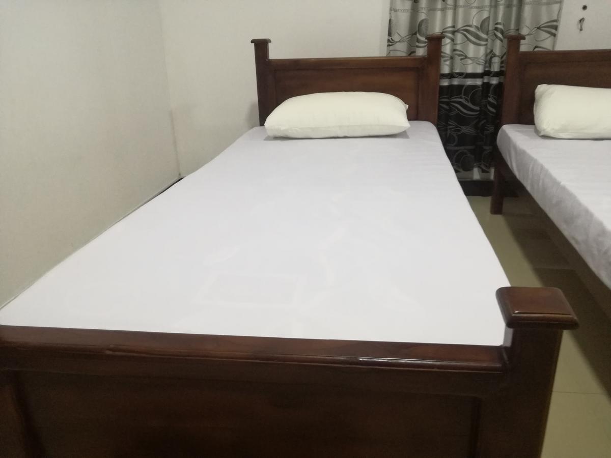 دامبولا Deshani Holiday Inn المظهر الخارجي الصورة